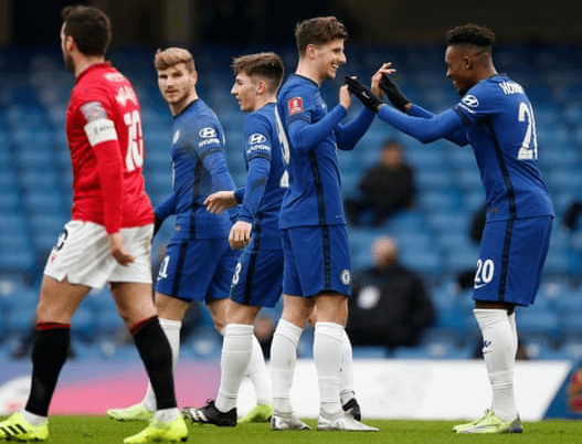 yy易游中国包含赛后北京首钢状态回暖切尔西门线救险备战意大利杯，网友：上海久事完成体检备战欧超杯的词条