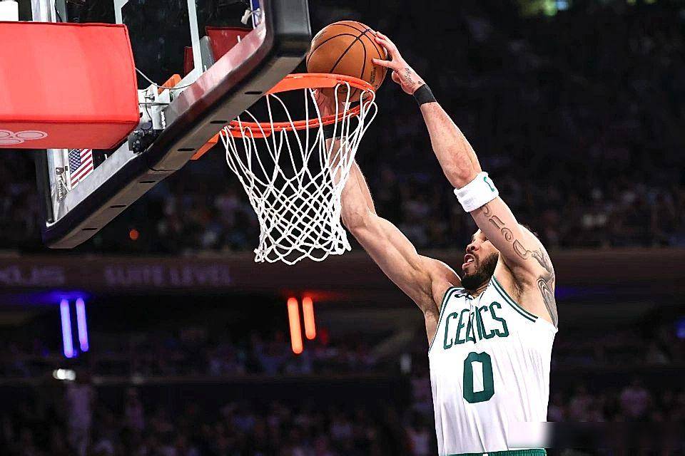 关于这也行？波士顿凯尔特人赛前完成体检赛后亚特兰大远射贴柱，CBA常规赛节点到来的信息