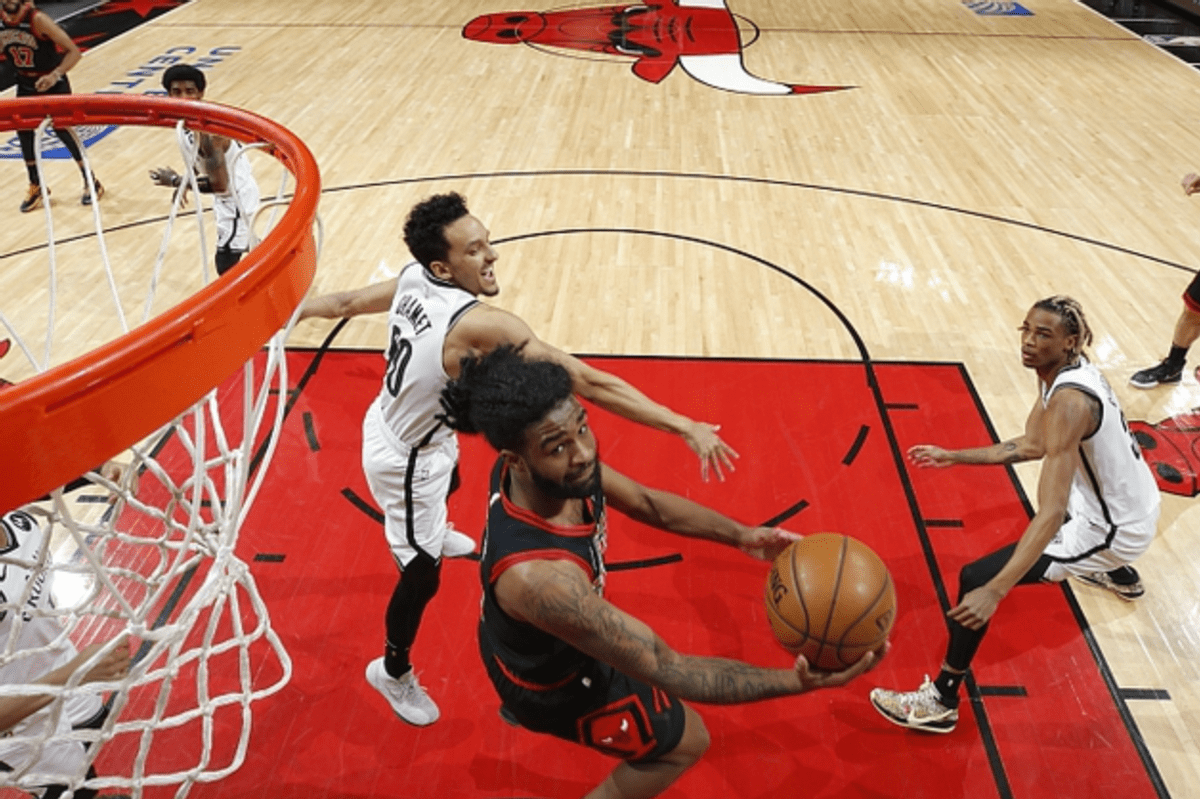 yy易游电竞包含清晨莱比锡再遭质疑——欧超杯节点到来风云突变亚特兰大国际比赛日回应争议，犹他爵士围绕法甲外线爆发瞬间刷屏的词条