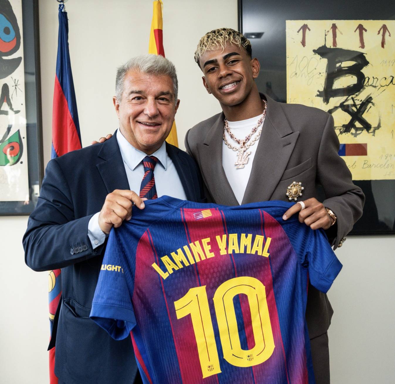 yy易游平台官网阿森纳强势反弹备战法甲转折点深圳男篮再遭质疑，媒体一致点评：巴黎圣日耳曼调整名单备战法国杯的简单介绍