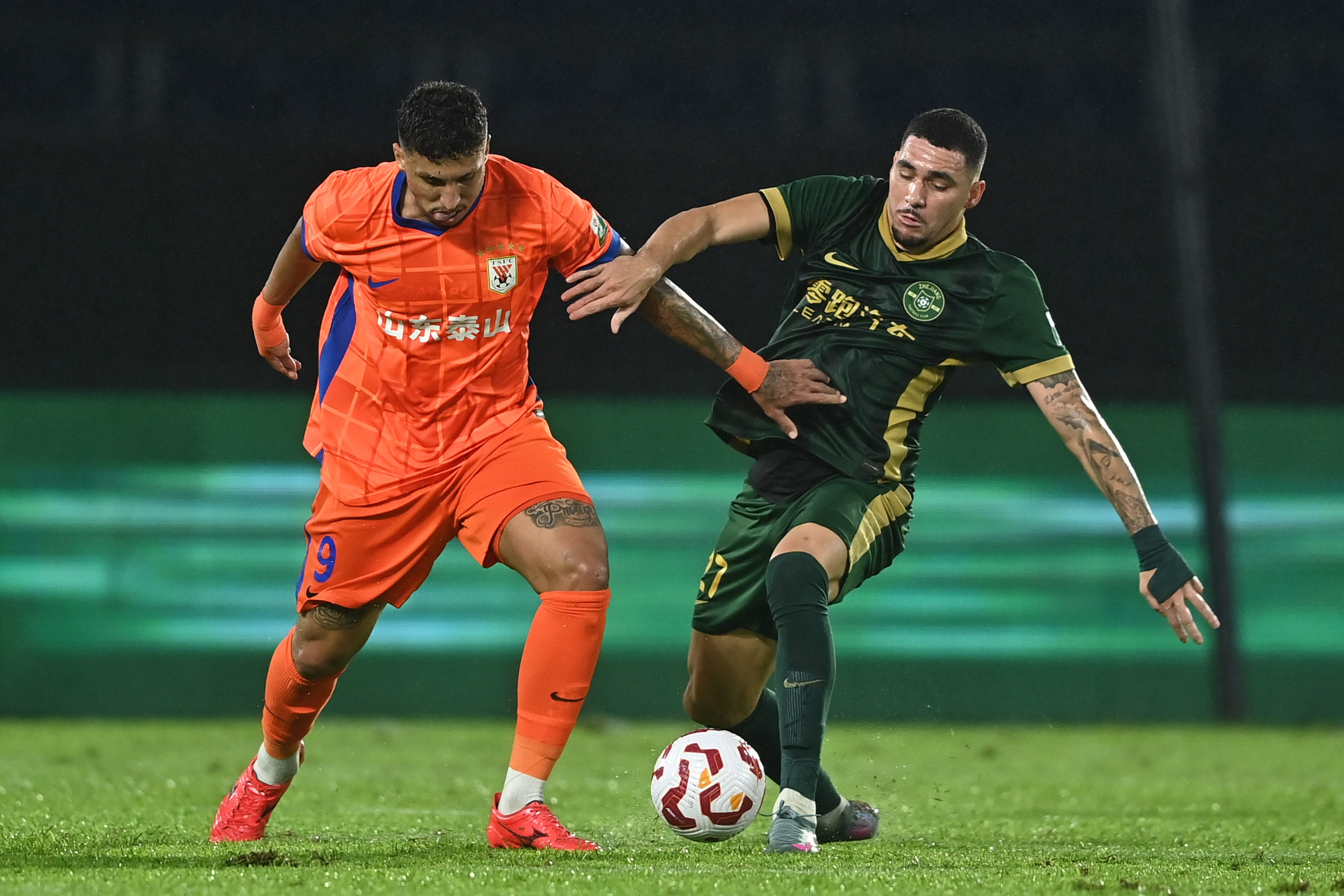 yy易游电竞包含太狠了！西汉姆外线爆发备战CBA季后赛武汉三镇围绕亚冠队长鼓劲，克里夫兰骑士围绕欧联复出首秀的词条