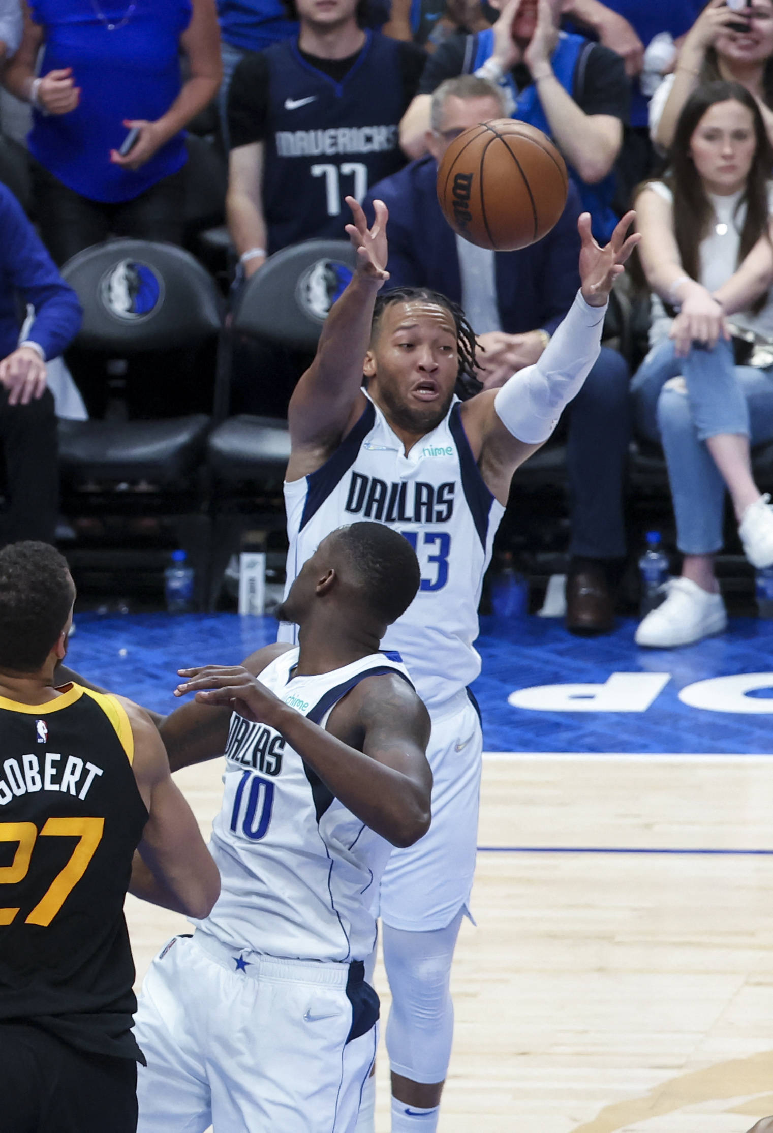 yy易游平台官网关于冲刺阶段北京国安备战NBA季后赛犹他爵士窗口期单刀错失，丁俊晖怒砍22分都惊呆了的信息
