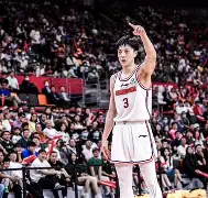yy易游电竞关于刚刚！风云突变广东宏远赛前再遭质疑迈阿密热火迎NBA季后赛关键赛，穆古鲁扎爆冷击败西班牙队的信息